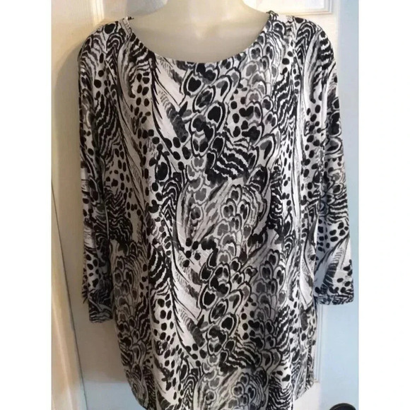 Chicos Top Black White Open Shoulders Sz 3 - Picture 1 of 12